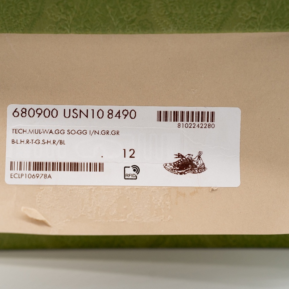 Size 12G - Gucci Run Sneaker Black Red GG - Picture 12 of 12